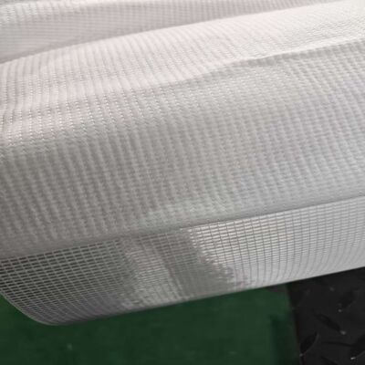 Yüksek dayanıklılıklı kablo köprüsü veya güvertesinde, bitmiş ürünü güçlendirmek için polyester perde ile birleştirilmiş cam lif kombinasyon kumaş UD kumaş